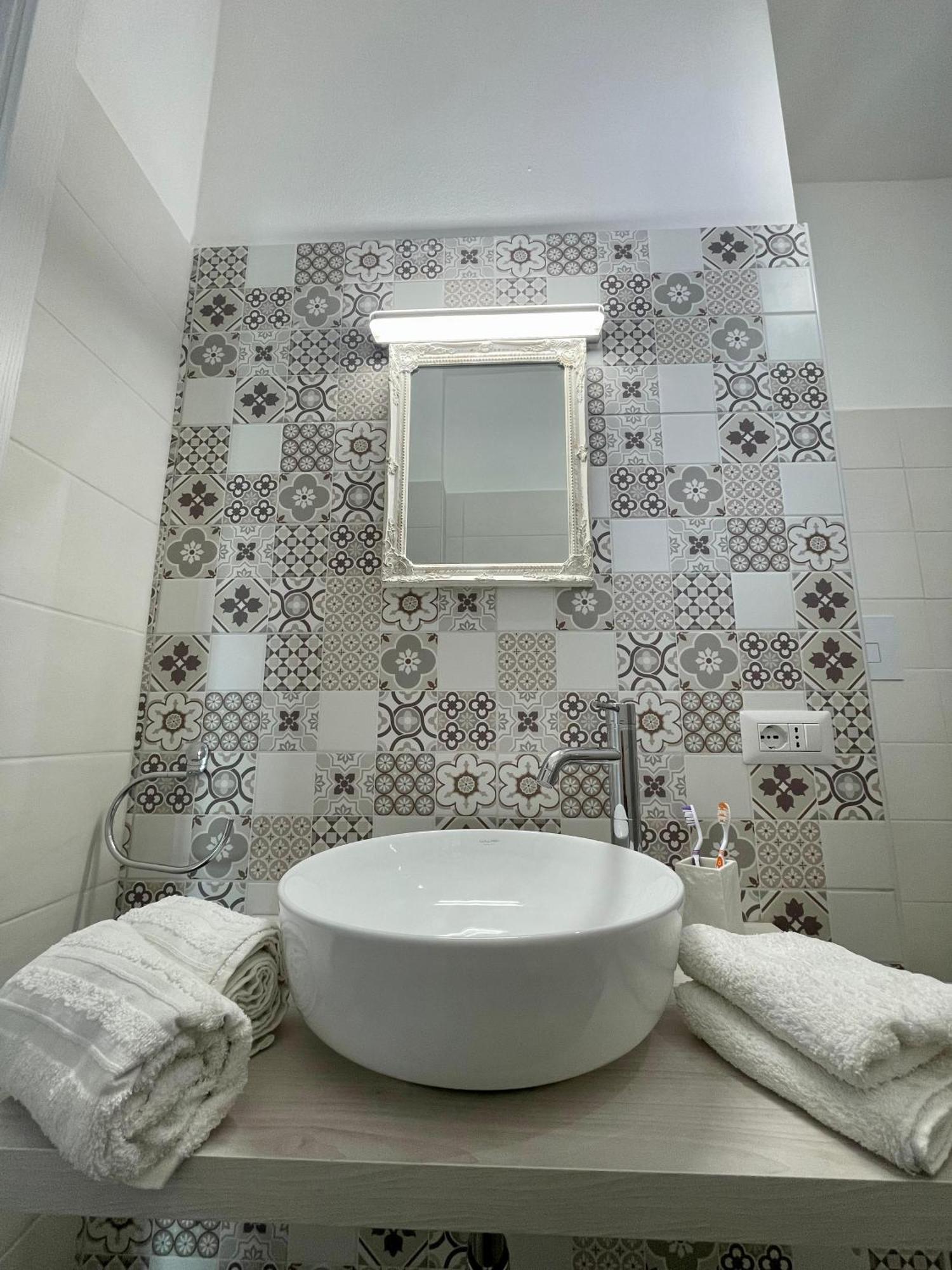 Windwow - Your Flat In Baunei Luaran gambar