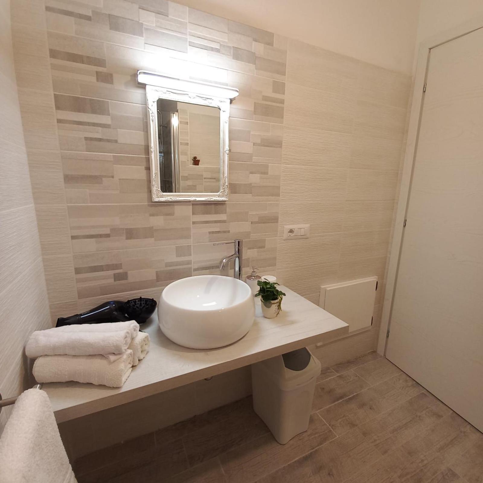 Windwow - Your Flat In Baunei Luaran gambar