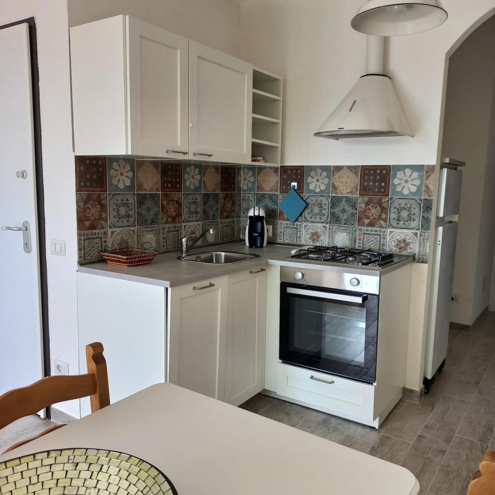 Windwow - Your Flat In Baunei Luaran gambar